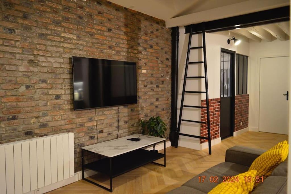 Апартаменты Magnificient Parisian Flat - Parisian Heart Экстерьер фото